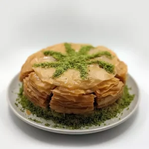 کیک باقلوا پسته‌ای